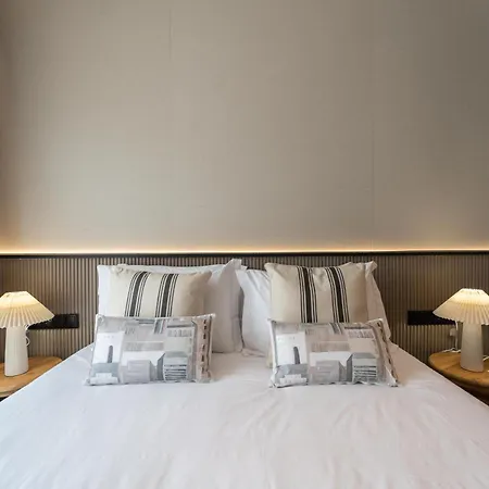 Bed & Breakfast Gaveto De Lisboa - Charming House Ponta Delgada