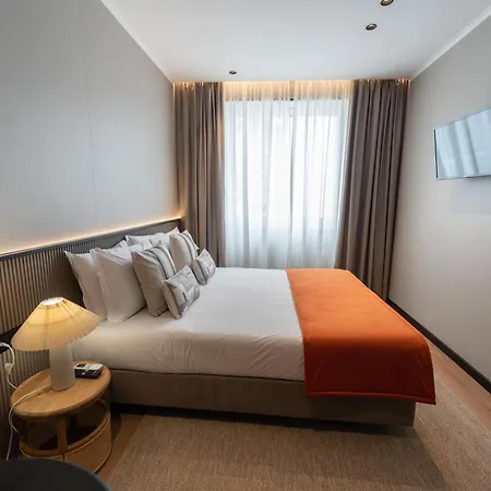 Bed & Breakfast Gaveto De Lisboa - Charming House Ponta Delgada