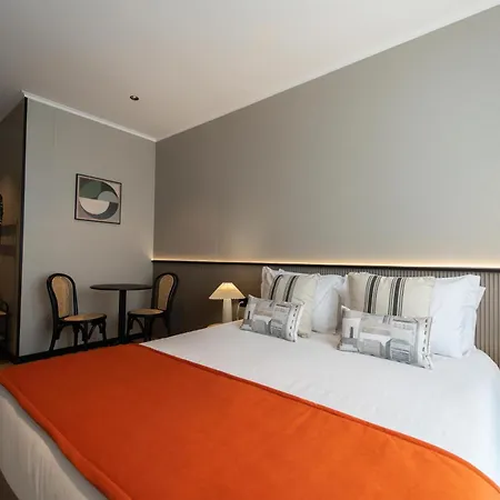 Bed & Breakfast Gaveto De Lisboa - Charming House 3*